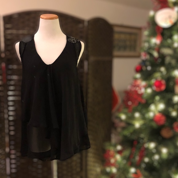 Flowy SeeThru Shirt - Picture 3 of 12